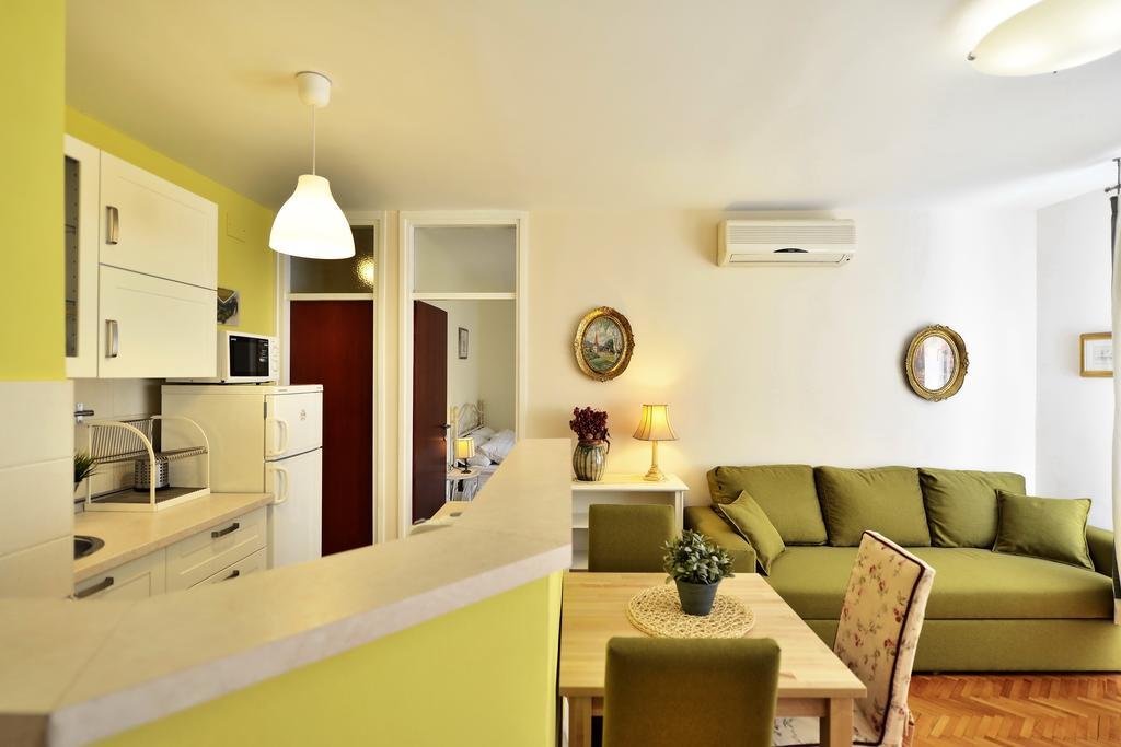 Apartments Zoran Split Room photo