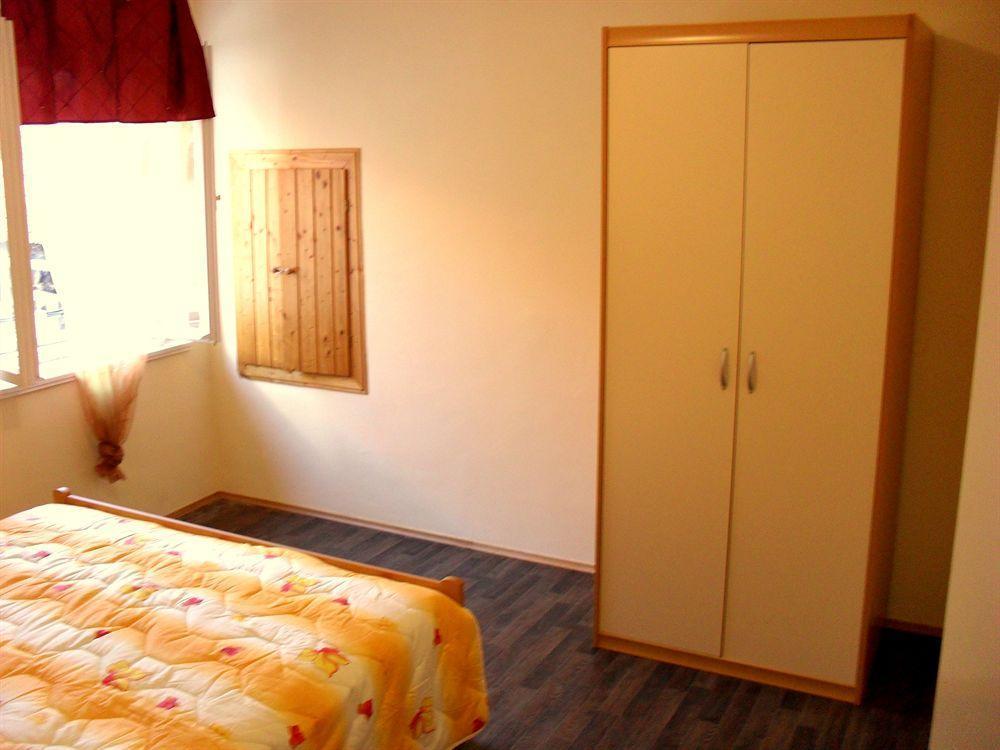Apartments Zoran Split Exterior photo