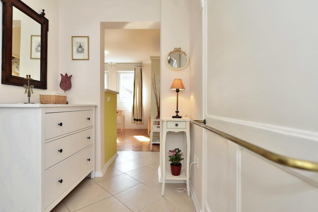 Apartments Zoran Split Room photo