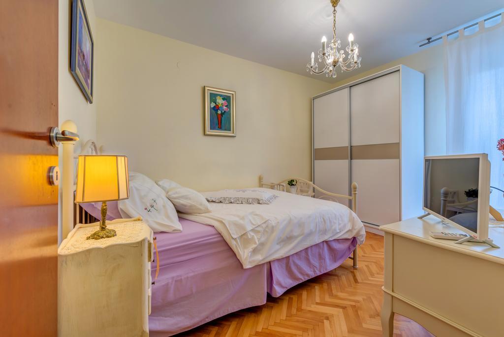 Apartments Zoran Split Exterior photo